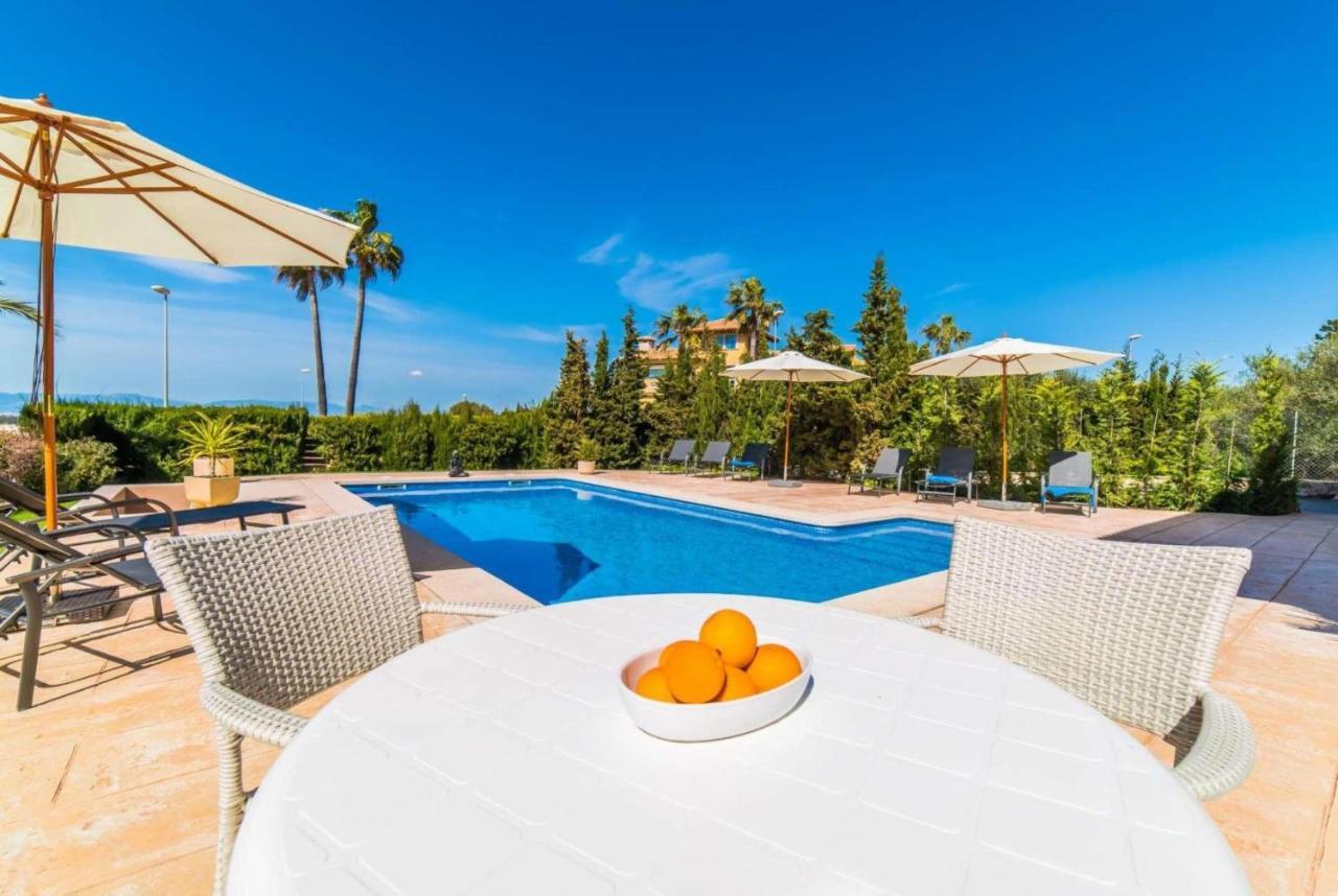 Redrema Villa Лукмахор Екстериор снимка